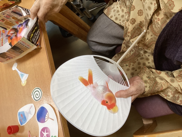 うちわ作り